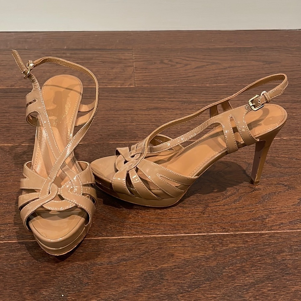 Elie Tahari Nude Sandals size 39/9